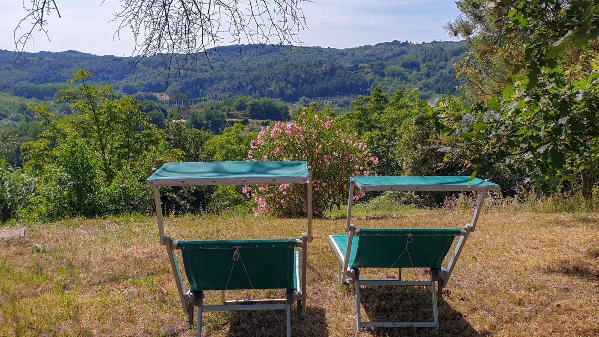 Agriturismo Podere le Tombe Affittacamere Palaia Camera foto